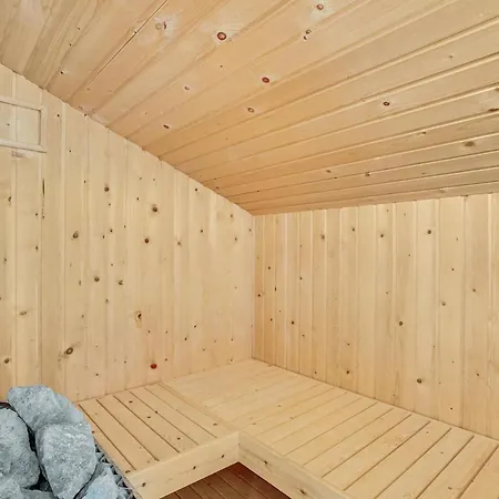 Awesome In With Sauna Casa vacanze