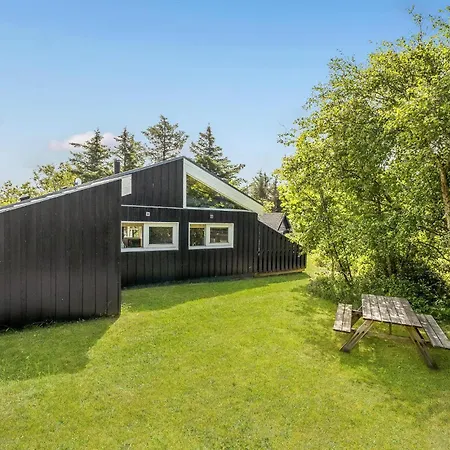Holiday home In Vestervig With Wifi *
